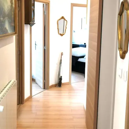 Appartement Moderne à *